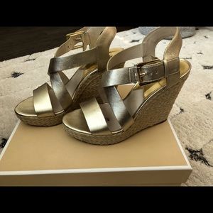 Michael kors wedges